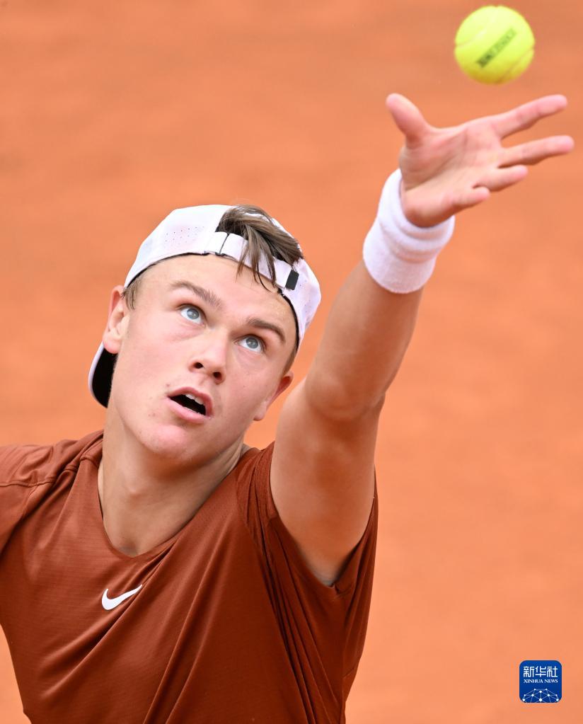 还是范迪克 还是范迪克