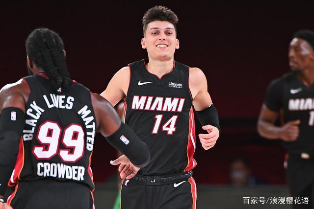 时刻对对方 时刻对对方