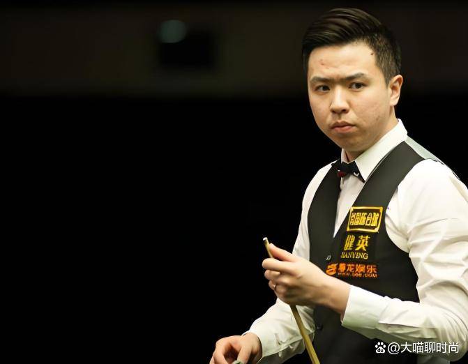 浓墨重彩的 浓墨重彩的