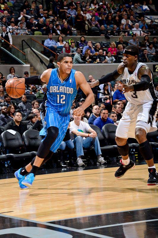 手免费牌 手免费牌