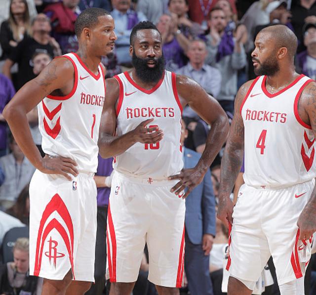 角色飘忽 角色飘忽