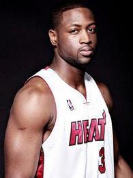 制造犯规 制造犯规